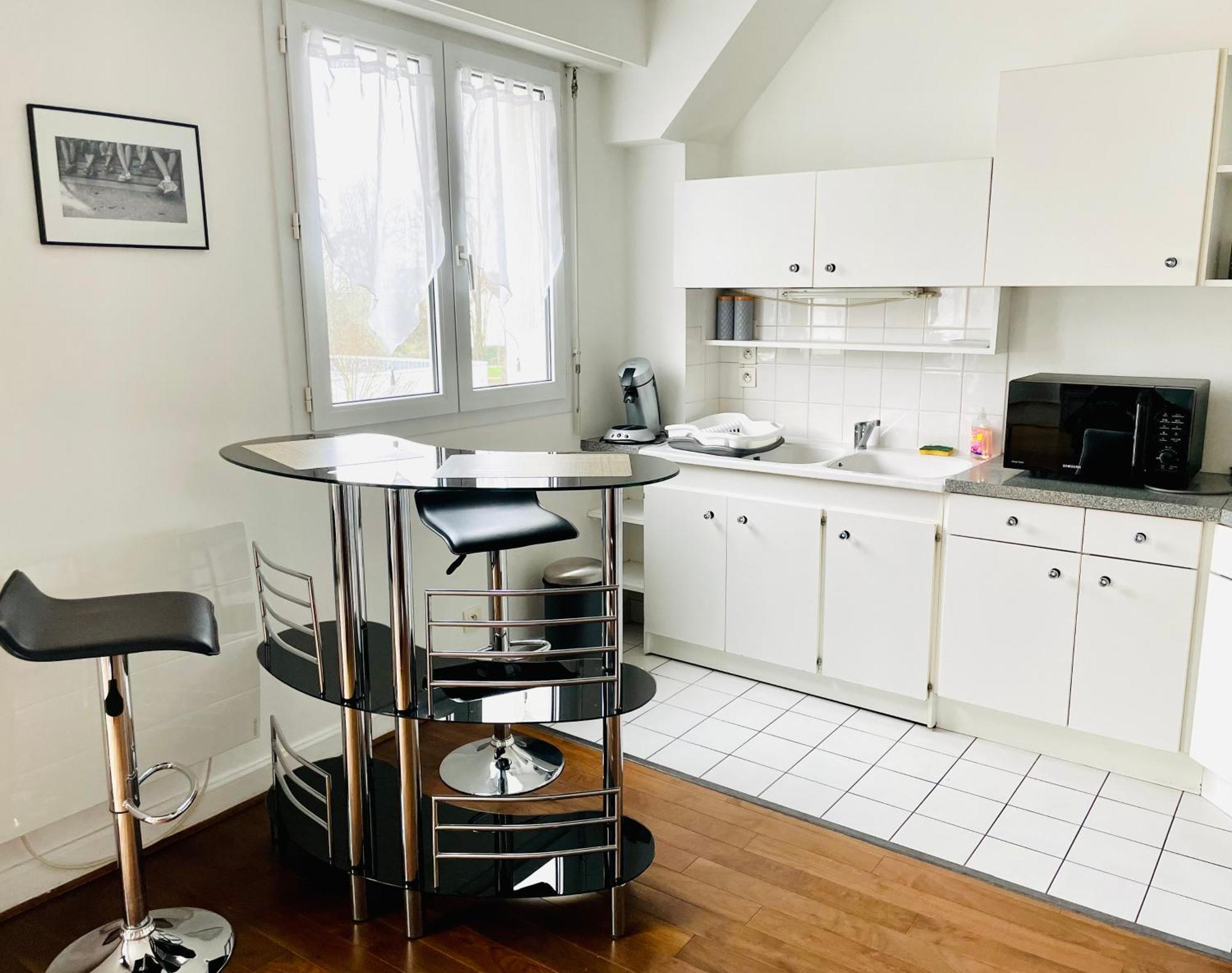 Charmant Appartement En Bord De Cher Сант-Авертан Екстериор снимка
